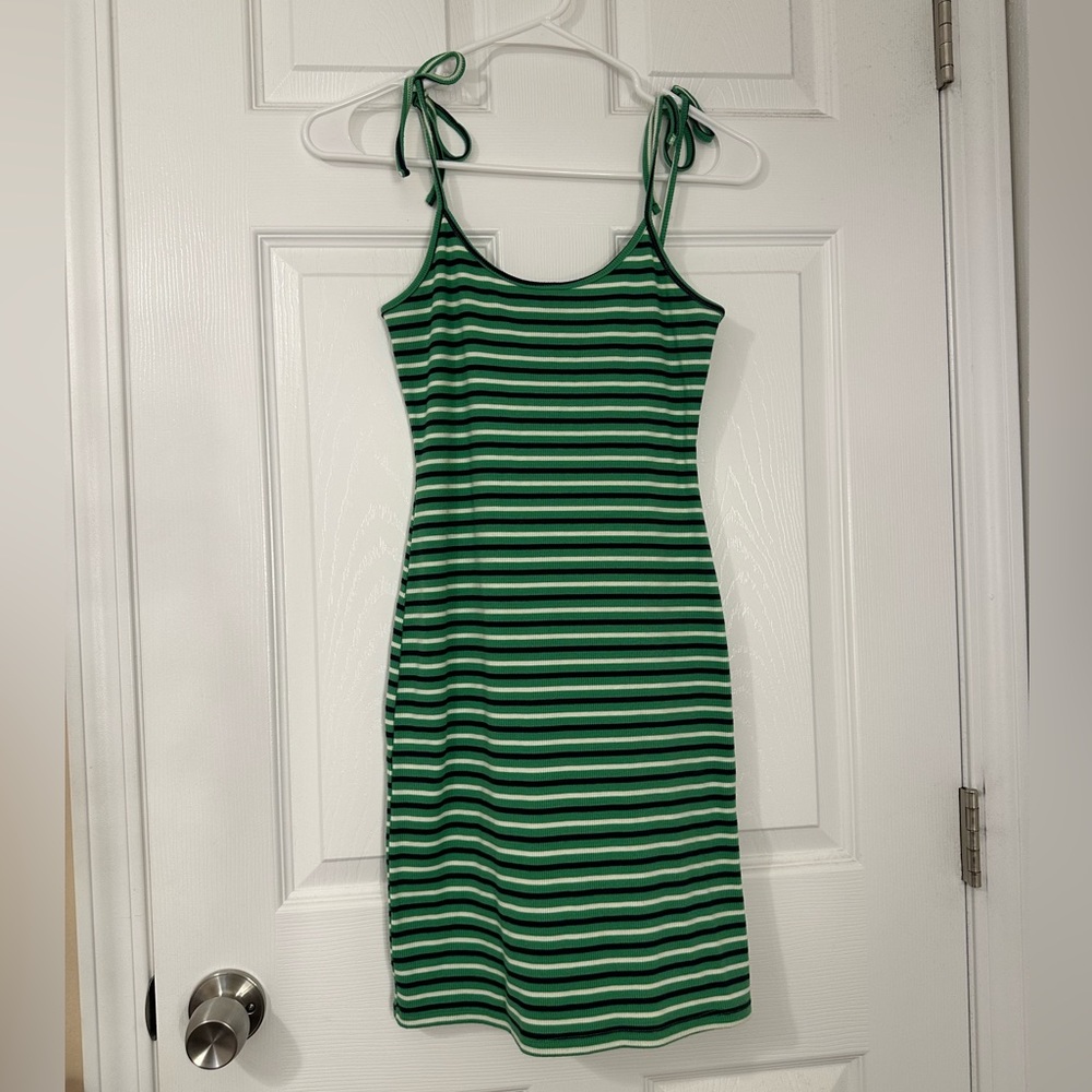 Forever 21 Adjustable Strings Striped Dress